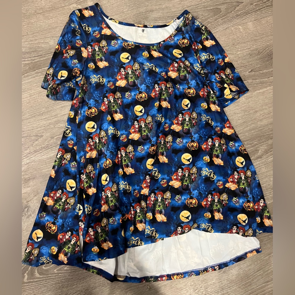 Charlie’s project large hocus pocus top Halloween